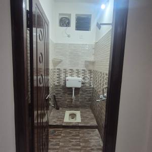 Bathroom Image of 800 Sq.ft 1 RK Independent House for rent in Bandlaguda Jagir Hyderabad for Rs. 15000