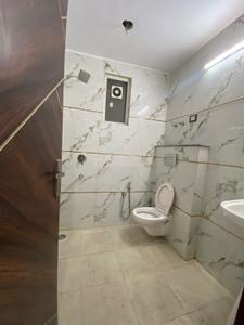 Bathroom Image of 950 Sq.ft 2 BHK Builder Floor for rent in Chhattarpur New Delhi for Rs. 23500