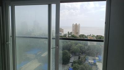Balcony Image of 1350 Sq.ft 3 BHK Apartment / Flat for rent in Sea Bliss, Andheri West Mumbai for Rs. 160000