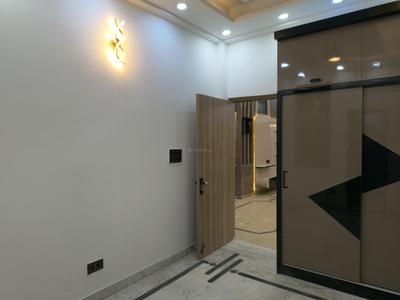Bedroom Image of 1400 Sq.ft 3 BHK Builder Floor for sale in Indirapuram Ghaziabad for Rs. 12000000