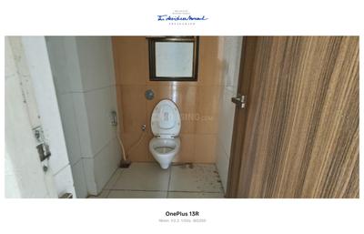 Bathroom Image of 1000 Sq.ft 2 BHK Apartment / Flat for rent in Parksyde Homes, Hanuman Nagar Nashik for Rs. 15000
