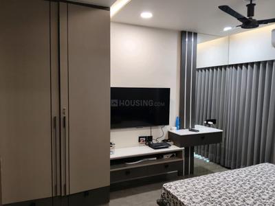 Bedroom Image of 1800 Sq.ft 3 BHK Apartment / Flat for sale in  Pride Icon, Sola Ahmedabad for Rs. 12500000