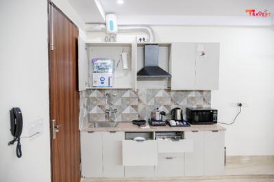 Kitchen Image of 700 Sq.ft 1 BHK Builder Floor for rent in Sector 54 Gurgaon for Rs. 64000