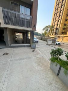 Image of 1672 Sq.ft 3 BHK Apartment / Flat for sale in Naranpura, Ahmedabad for Rs. 12200000