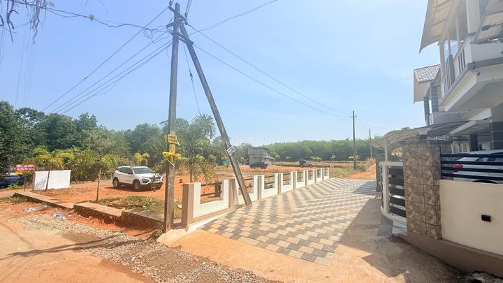 Mulanthuruthy Main Image 1