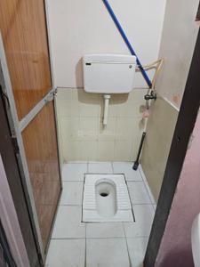 Bathroom Image of 270 Sq.ft 1 BHK Builder Floor for sale in Bandra East Mumbai for Rs. 6000000
