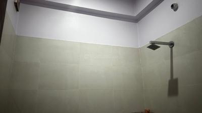 Bathroom Image of 900 Sq.ft 2 BHK Builder Floor for rent in Tonk Road Jaipur for Rs. 16500