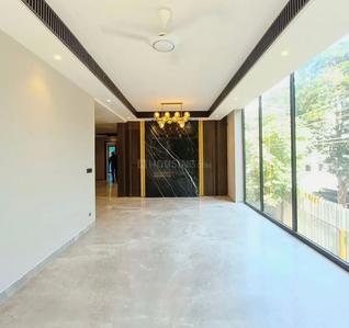 Balcony Image of 2350 Sq.ft 4 BHK Builder Floor for sale in Greater Kailash II New Delhi for Rs. 130000000