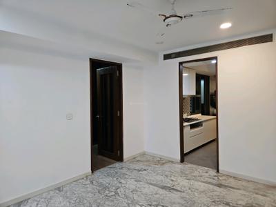 Living Room Image of 700 Sq.ft 2 BHK Apartment / Flat for sale in Lodha New Cuffe Parade, Sion Mumbai for Rs. 26000000