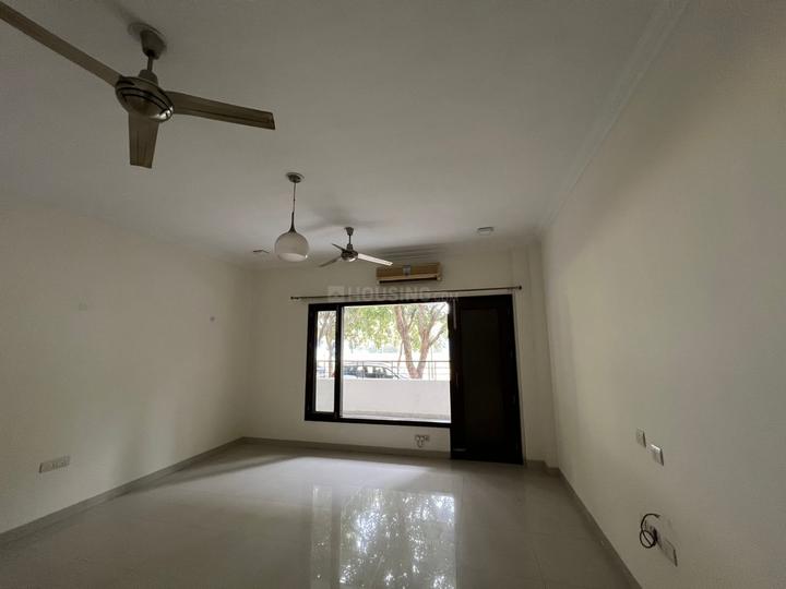 Malibu Town Floors Main Image 1