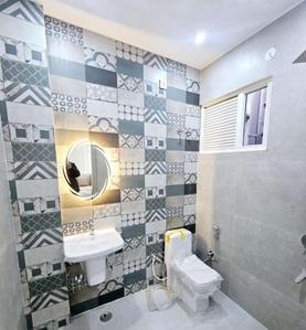 Bathroom Image of 2000 Sq.ft 4 BHK Builder Floor for sale in Sahastradhara Road Dehradun for Rs. 12500000