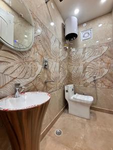 Image of 600 Sq.ft 2 BHK Builder Floor for sale in Dwarka Mor, New Delhi for Rs. 4700000