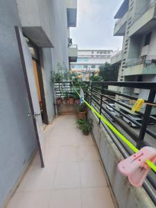 Balcony Image of 950 Sq.ft 2 BHK Apartment / Flat for rent in Kharde Patil Chaitanya Vihar, Thergaon Pune for Rs. 30000
