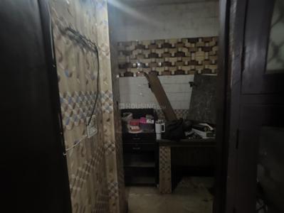 Bathroom Image of 500 Sq.ft 1 BHK Independent House for rent in Ashok Nagar New Delhi for Rs. 20000
