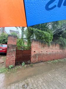 Image of 1050 Sq.ft Residential Plot / Land for sale in Krishna Nagar, Lucknow for Rs. 6090000