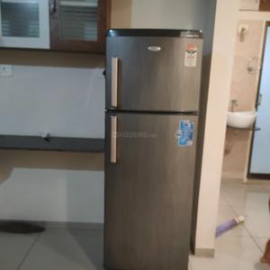 Kitchen Image of 700 Sq.ft 2 BHK Apartment / Flat for rent in Amardeep Heritage Phase II, Sayajipura Vadodara for Rs. 17000