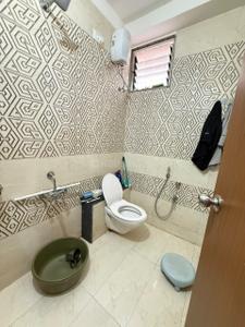 Bathroom Image of 1150 Sq.ft 2 BHK Apartment / Flat for sale in Atladara Vadodara for Rs. 3300000