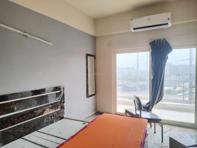 Bedroom Image of 435 Sq.ft 1 RK Apartment / Flat for sale in Paramount Golfforeste Premium Apartments, Surajpur Greater Noida for Rs. 3100000