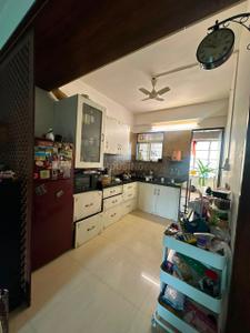 Kitchen Image of 1250 Sq.ft 2.5 BHK Apartment / Flat for rent in Varanasi Society, Warje Pune for Rs. 32000