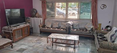 Hall Image of 2000 Sq.ft 4 BHK Apartment / Flat for sale in Thaltej Ahmedabad for Rs. 15000000