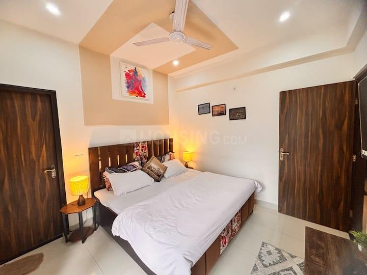 Canal Road Bedroom 1