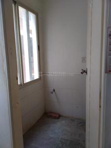 Bathroom Image of 1000 Sq.ft 2 BHK Apartment / Flat for rent in Vallabh Vidhyanagar Anand for Rs. 10000