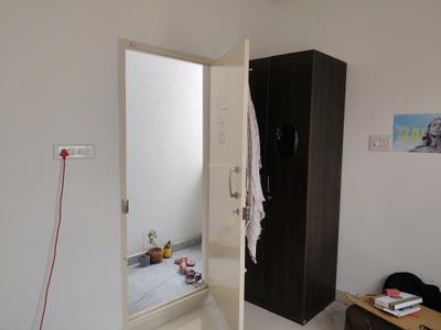 Bedroom Image of 300 Sq.ft 1 RK Apartment / Flat for rent in New Tippasandra Bengaluru for Rs. 16000