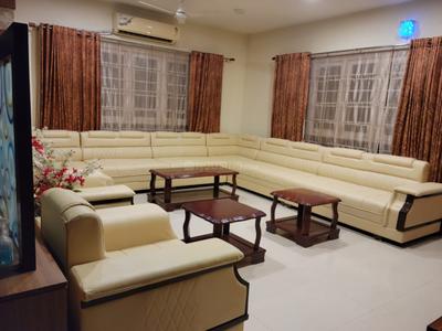 Hall Image of 6390 Sq.ft 5 BHK Independent House for sale in Safal Orchid Greens, Shantipura Ahmedabad for Rs. 50000000