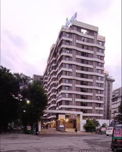 Image of 1350 Sq.ft 2 BHK Apartment / Flat for sale in Live Life Style And Ultimate, Adajan Patiya, Surat for Rs. 9200000