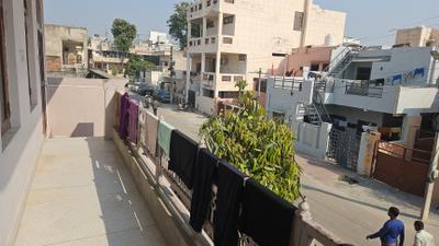 Bedroom Image of 700 Sq.ft 1 RK Independent House for rent in Shahganj Agra for Rs. 12000
