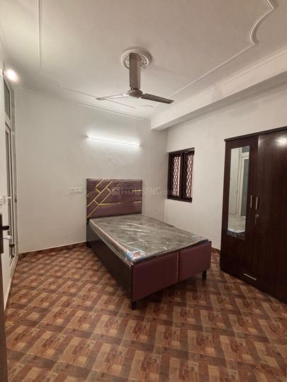 Saket metro station gate no2 Bedroom 1