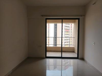 Living Room Image of 750 Sq.ft 1 BHK Apartment / Flat for sale in Shapoorji Pallonji Joyville Hadapsar Annexe, Shewalewadi Pune for Rs. 5100000