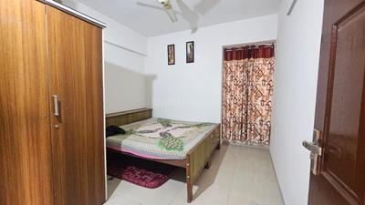 Bedroom Image of 1050 Sq.ft 2 BHK Builder Floor for rent in D Lunia Group Nishdin Aura, Mahalakshmi Nagar Indore for Rs. 30000