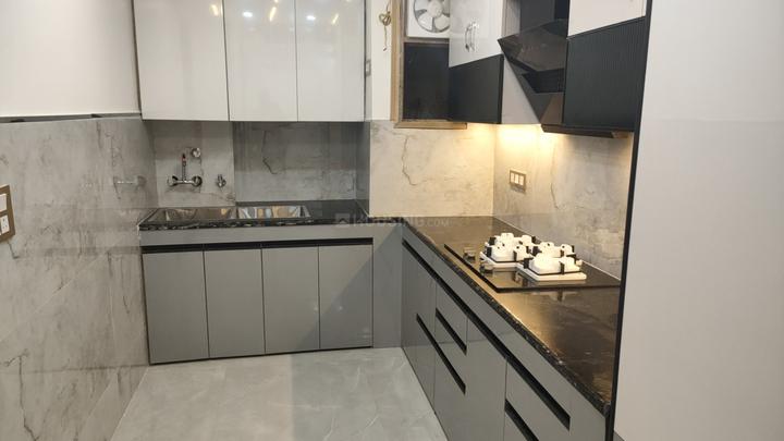 PRIME FLOOR Main Image 1