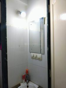 Bathroom Image of 420 Sq.ft 1 BHK Apartment / Flat for rent in KUL Utsav Phase I Building G, Kondhwa Pune for Rs. 12000