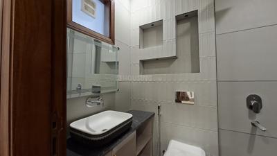 Image of 1000 Sq.ft 3 BHK Builder Floor for sale in Vikaspuri, New Delhi for Rs. 15000000