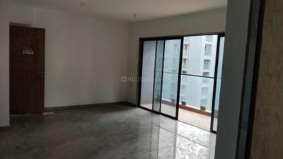 Living Room Image of 2500 Sq.ft 3 BHK Apartment / Flat for rent in Glorina World, Vesu Surat for Rs. 35000