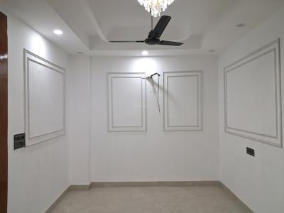 Living Room Image of 1500 Sq.ft 4 BHK Apartment / Flat for sale in JMD Aashirwad Apartment, Sector 73 Noida for Rs. 5500000