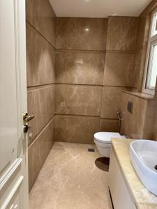 Bathroom Image of 5800 Sq.ft 4 BHK Duplex for sale in New Friends Colony New Delhi for Rs. 175000000