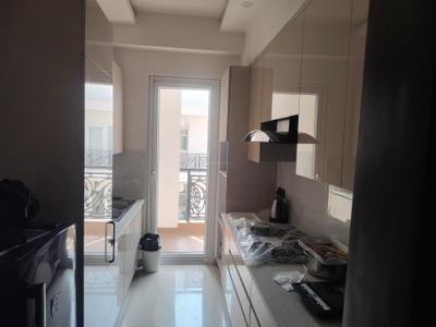 Kitchen Image of 1600 Sq.ft 3 BHK Builder Floor for rent in Raj One Good Earth, Sector 71 Gurgaon for Rs. 44000