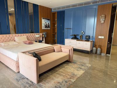 Living Room Image of 6580 Sq.ft 5 BHK Independent House for sale in Ratnaakar Aravalli, Shela Ahmedabad for Rs. 130000000