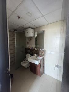 Bathroom Image of 1380 Sq.ft 2 BHK Apartment / Flat for rent in Supertech Supernova, Sector 94 Noida for Rs. 53000