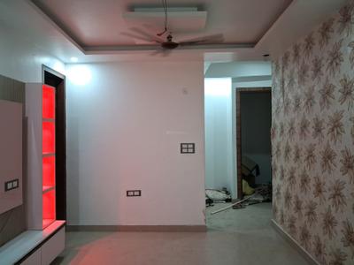 Living Room Image of 917 Sq.ft 2 BHK Apartment / Flat for sale in Sector 74 Noida for Rs. 3895000