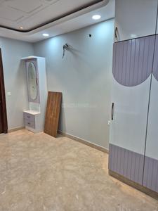Bedroom Image of 1450 Sq.ft 4 BHK Builder Floor for sale in Sector 20 Rohini New Delhi for Rs. 9500000