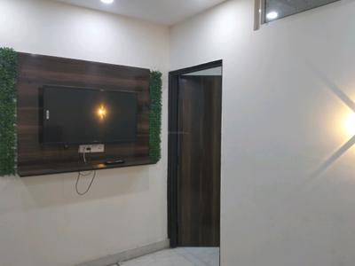 Bedroom Image of 367 Sq.ft 1 RK Apartment / Flat for rent in DLF Capital Greens, Karampura New Delhi for Rs. 23500