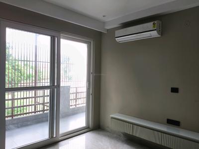 Bedroom Image of 1650 Sq.ft 3 BHK Builder Floor for rent in DLF Garden City Enclave Floors, Sector 93 Gurgaon for Rs. 40000