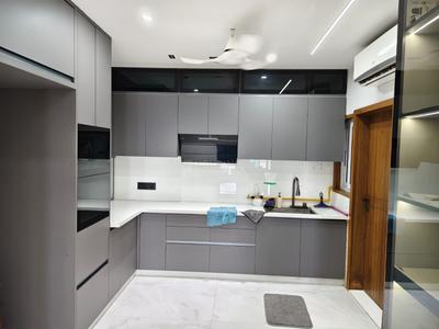 Kitchen Image of 3295 Sq.ft 4 BHK Apartment / Flat for rent in Sheladia Prayag Residency, Bodakdev Ahmedabad for Rs. 150000
