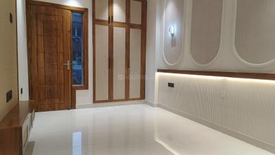 Bedroom Image of 2300 Sq.ft 4 BHK Builder Floor for sale in Indirapuram Ghaziabad for Rs. 27000000