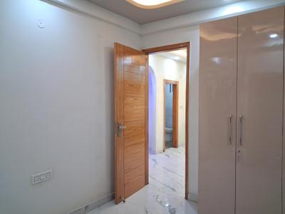 Bedroom Image of 1050 Sq.ft 2 BHK Apartment / Flat for sale in Aashi Riddhi Residency, Sector 104 Noida for Rs. 4550000