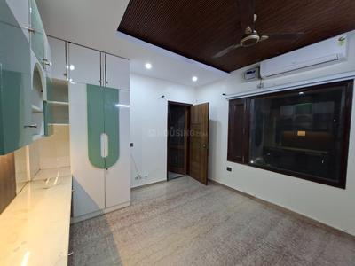 Bedroom Image of 1800 Sq.ft 3 BHK Builder Floor for rent in Tagore Garden Extension New Delhi for Rs. 70000